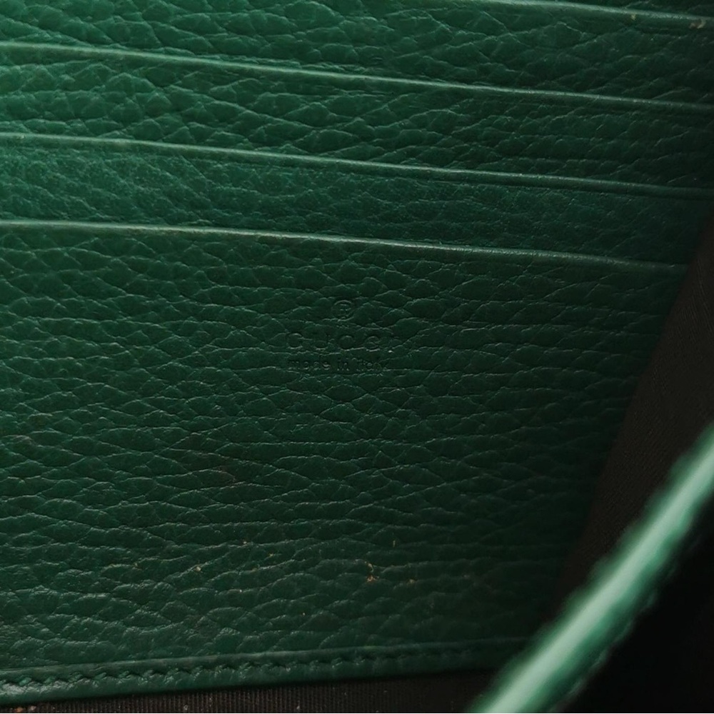 Gucci Green Crossbody Bag with Gold and Silver Accents - Picture 7 of 11
